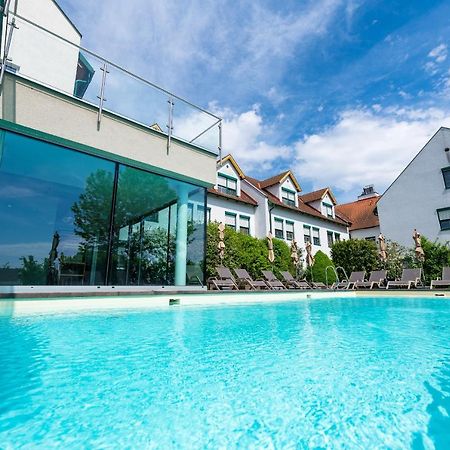 Hotel Nationalpark Illmitz Eksteriør bilde